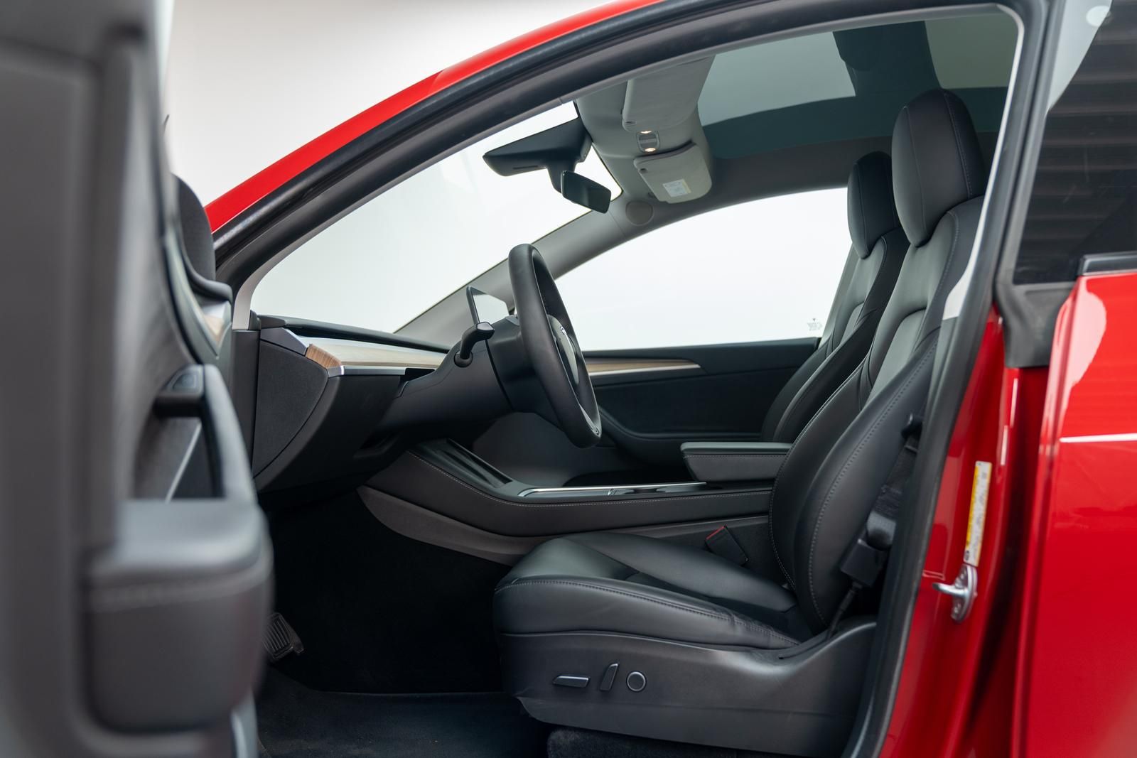 Tesla Model Y Max Range Dual AWD LED NAVI PANO foto 11