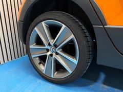 VW Polo V CrossPolo 1er Hand/Standheizung/NAVI/PDC