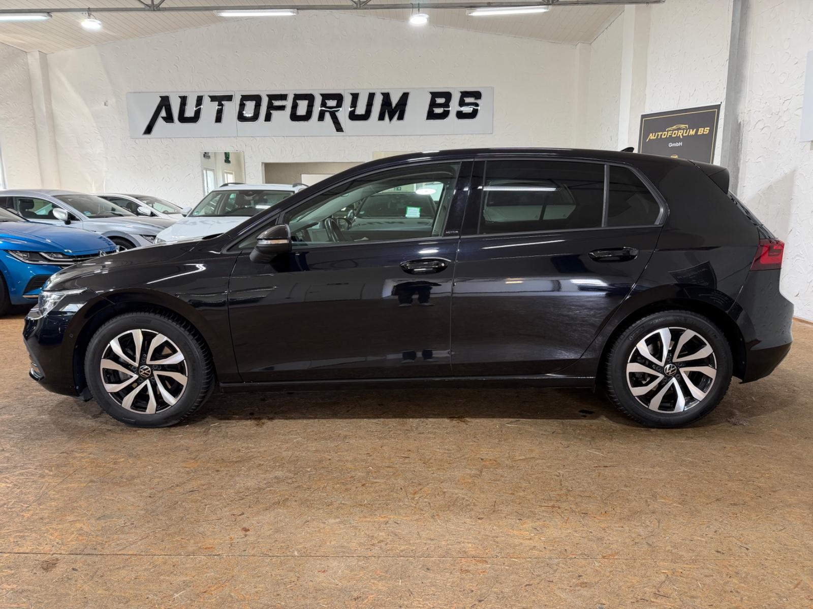 Volkswagen Golf VIII Lim.Active2.0TDI DSG/PANO/AHK/GARANTIE, миниатюра 3