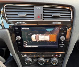 Volkswagen Golf - 12