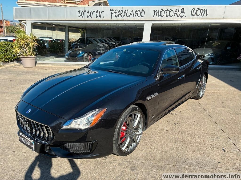 MASERATI Quattroporte