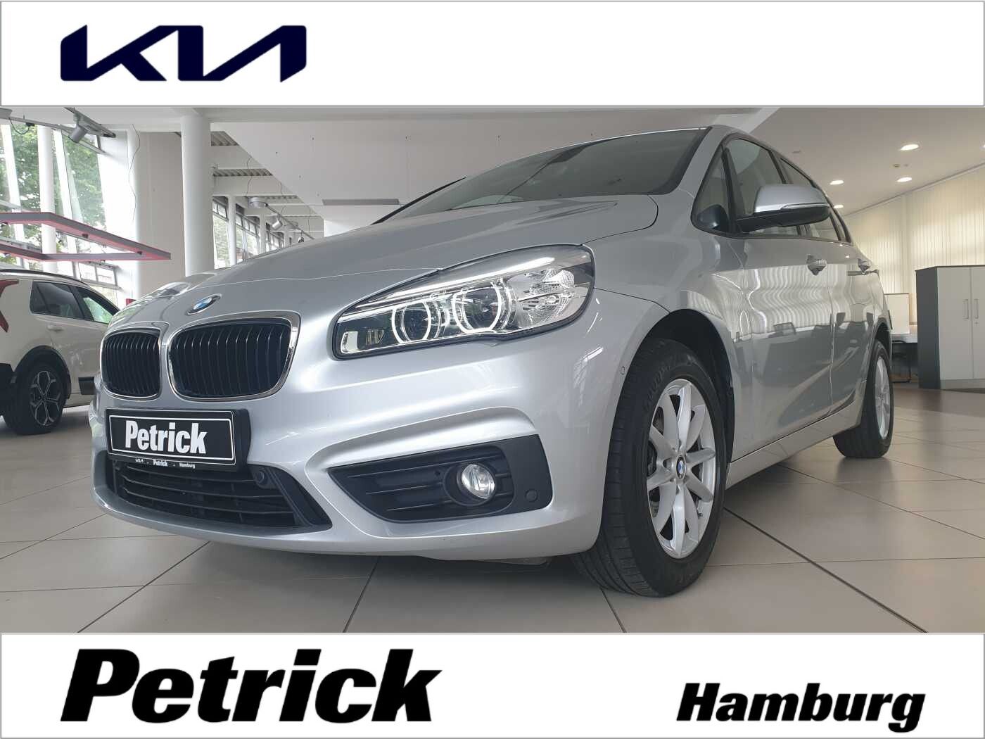 BMW 220i Active Tourer AUTOMATIK | NAV | SHZ | 8Fach