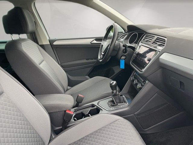 Fahrzeugabbildung Volkswagen Tiguan 1.5TSI Comfortline AHK+BLUETOOTH+EPH+SITZ