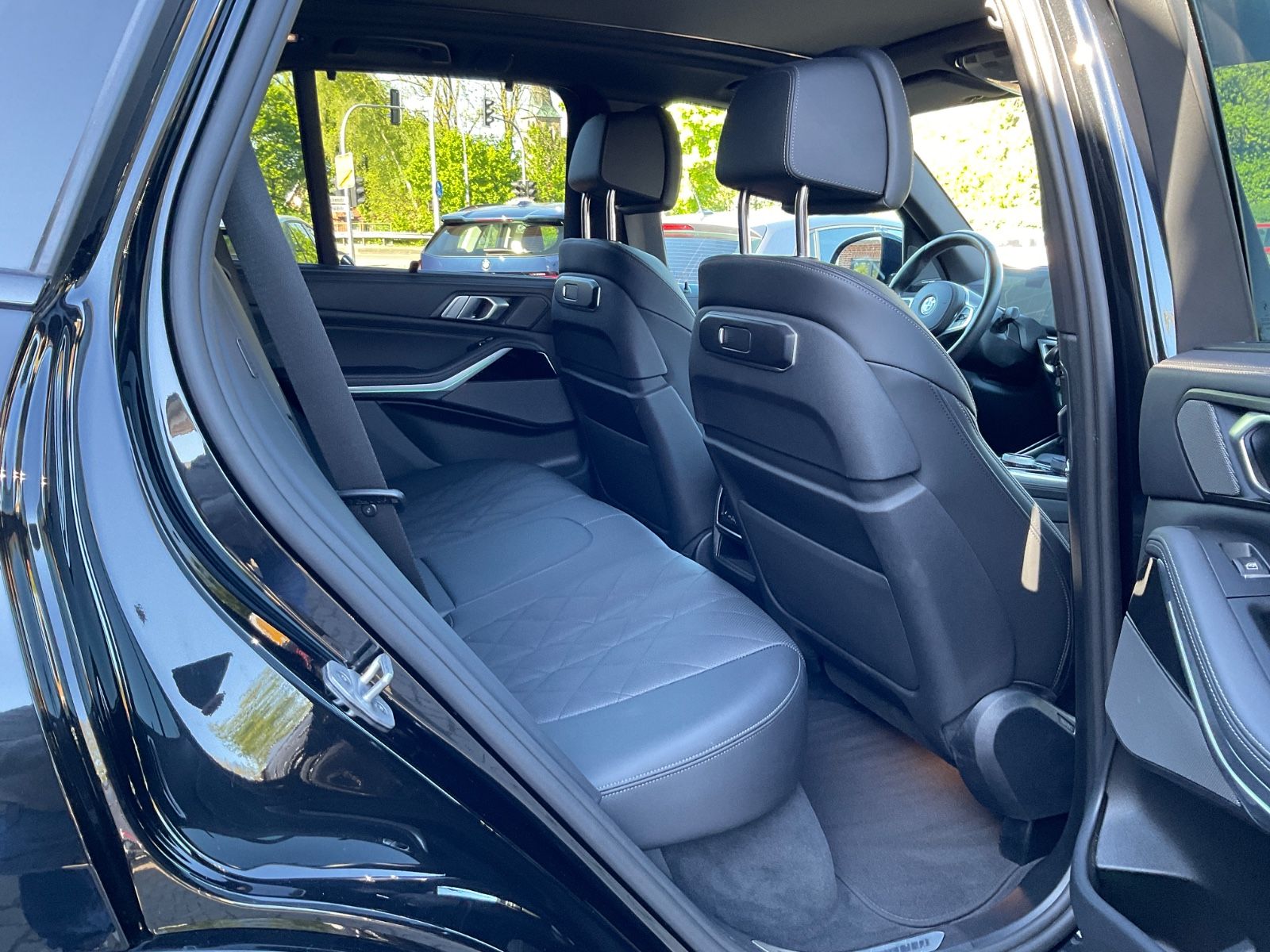 Fahrzeugabbildung BMW X5 xDrive40d,MPaket,AHK,Sitzlüftung,Panorama,Car