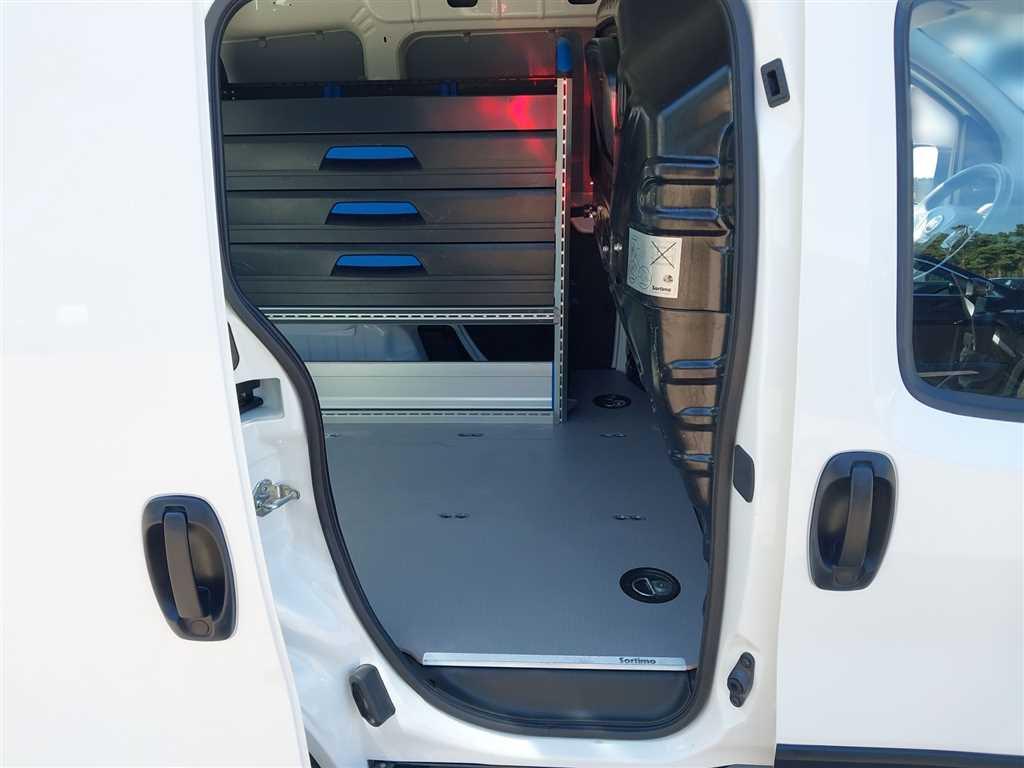 Fiat Fiorino Kasten SX 1.3 Multijet Sortimo Navi