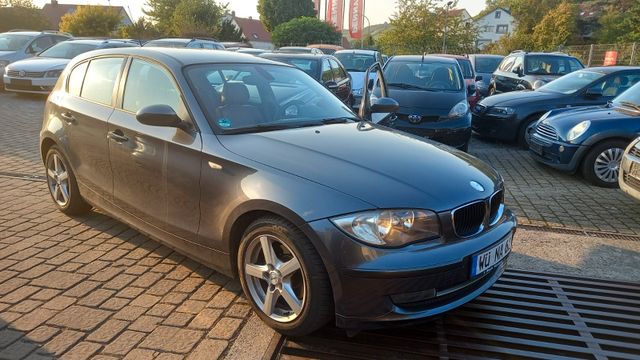 BMW 118i Klimatr Leder Tempom Sitzhzg PDC 6Gang Alu