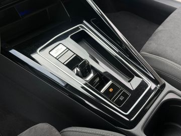 Volkswagen Golf - 11