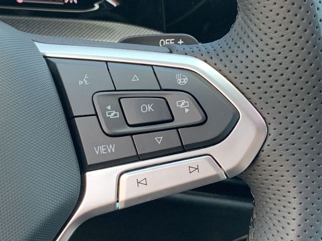 Golf VIII GTE  1.5 eHybrid DSG AHK Navi