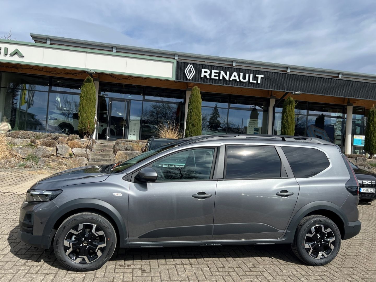 Fahrzeugabbildung Dacia Jogger Journey 120 ECO-G  Klimaautom Fahrerprofi
