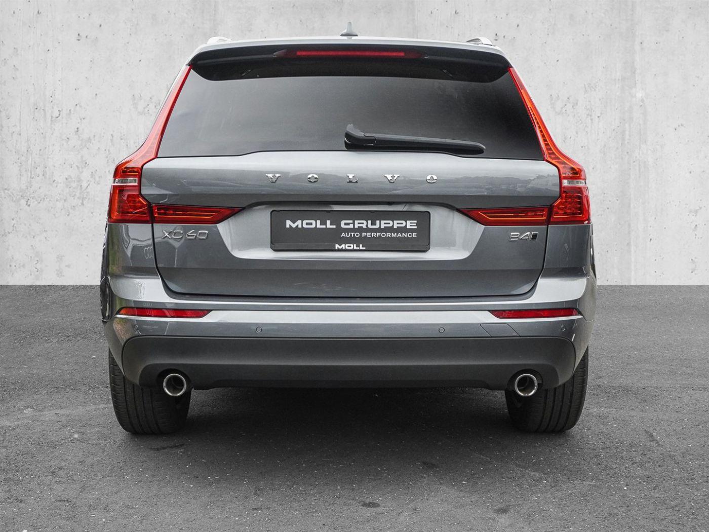 Volvo XC60 B4 D AWD Momentum Pro 19ZOLL FRONTHZG BLIS