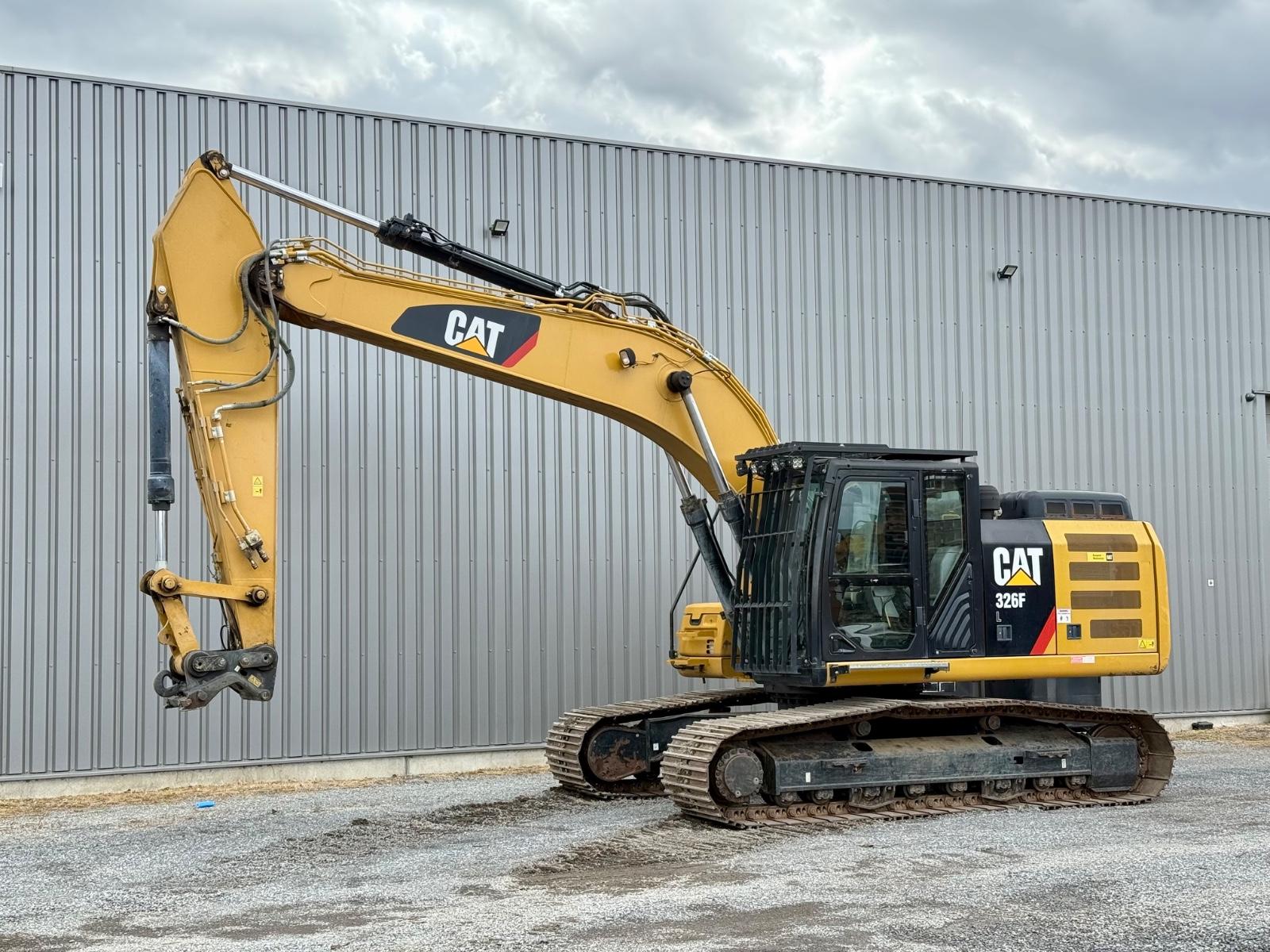 CAT 326 FL