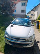 Peugeot 206CC , 1.6 Benziner - Peugeot 206 mit Benzin-Antrieb: Cabrio, 1.6