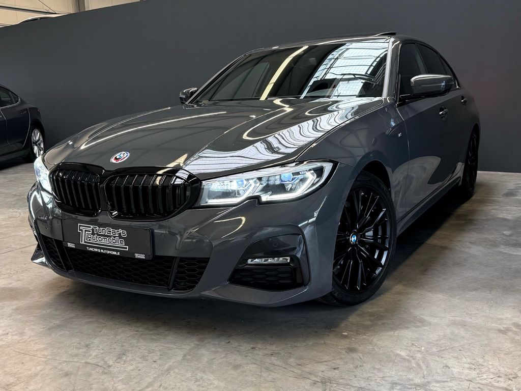 Image of BMW 330