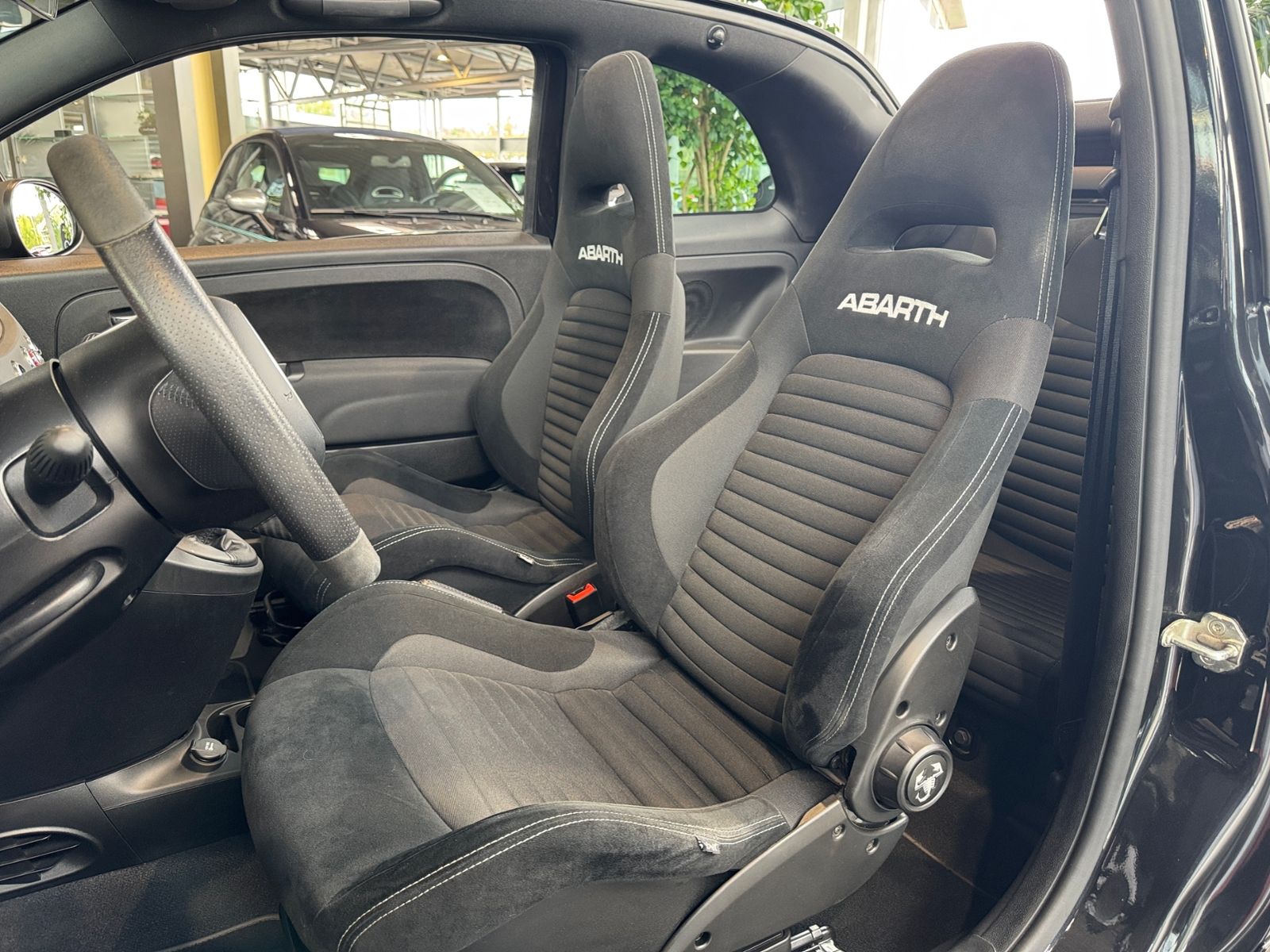 Fahrzeugabbildung Abarth 595C Competizione XENON NAVI ALU