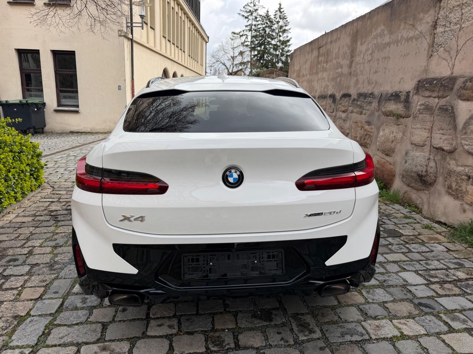 BMW X4xDrive20d/MSport/PANO/HUD/KAMERA/LASER/1.HAND
