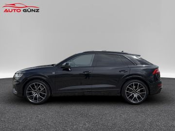 Audi Q8 - 8