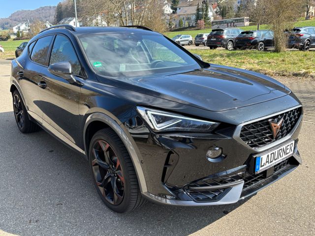 Formentor VZ 1.4l e-Hybrid *Pano/AHK/19"Copper*