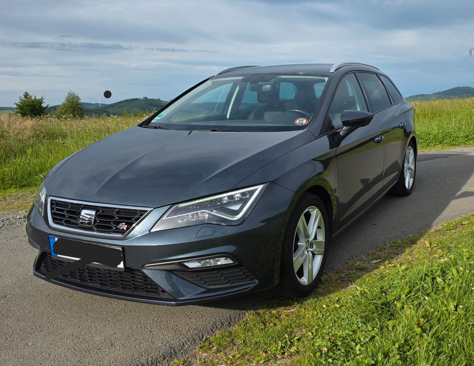 SEAT Leon 1.5 TSI 96kW FR Sportstourer ST FR