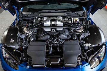 صورة مصغرة 28 لـ 2022 Aston Martin V12 VANTAGE