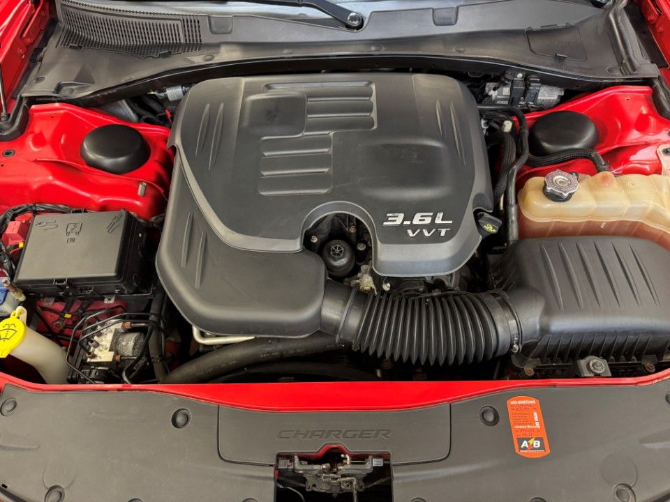 Fahrzeugabbildung Dodge Charger 3.6 Pentastar mit LPG Leder Kamera