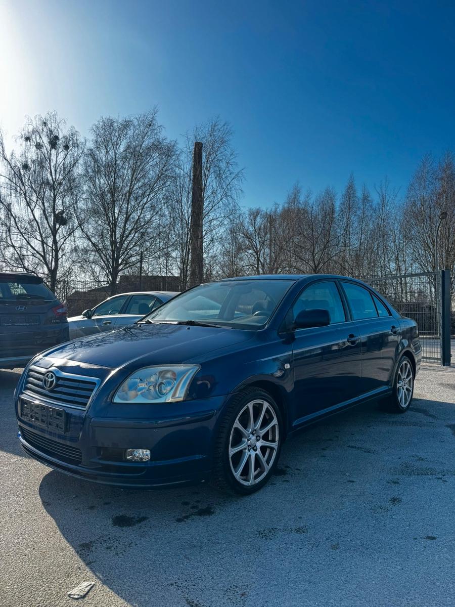 Toyota Avensis Sol 2.0-l-VVT-i