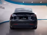 Tesla Model Y Long Range Dual AWD - gebrauchte Tesla SUV & Geländewagen
