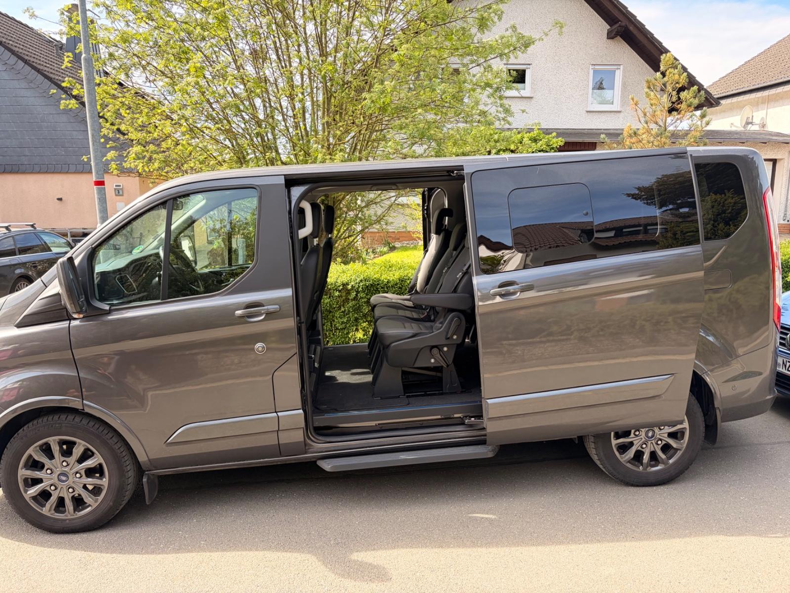 Ford Tourneo Custom L2 Titanium X 8-Si.  AHK 2,05to