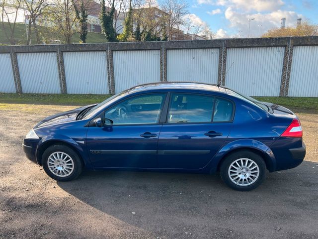 Renault Megane 2 1.6 16V TÜV neu Keyless-G...