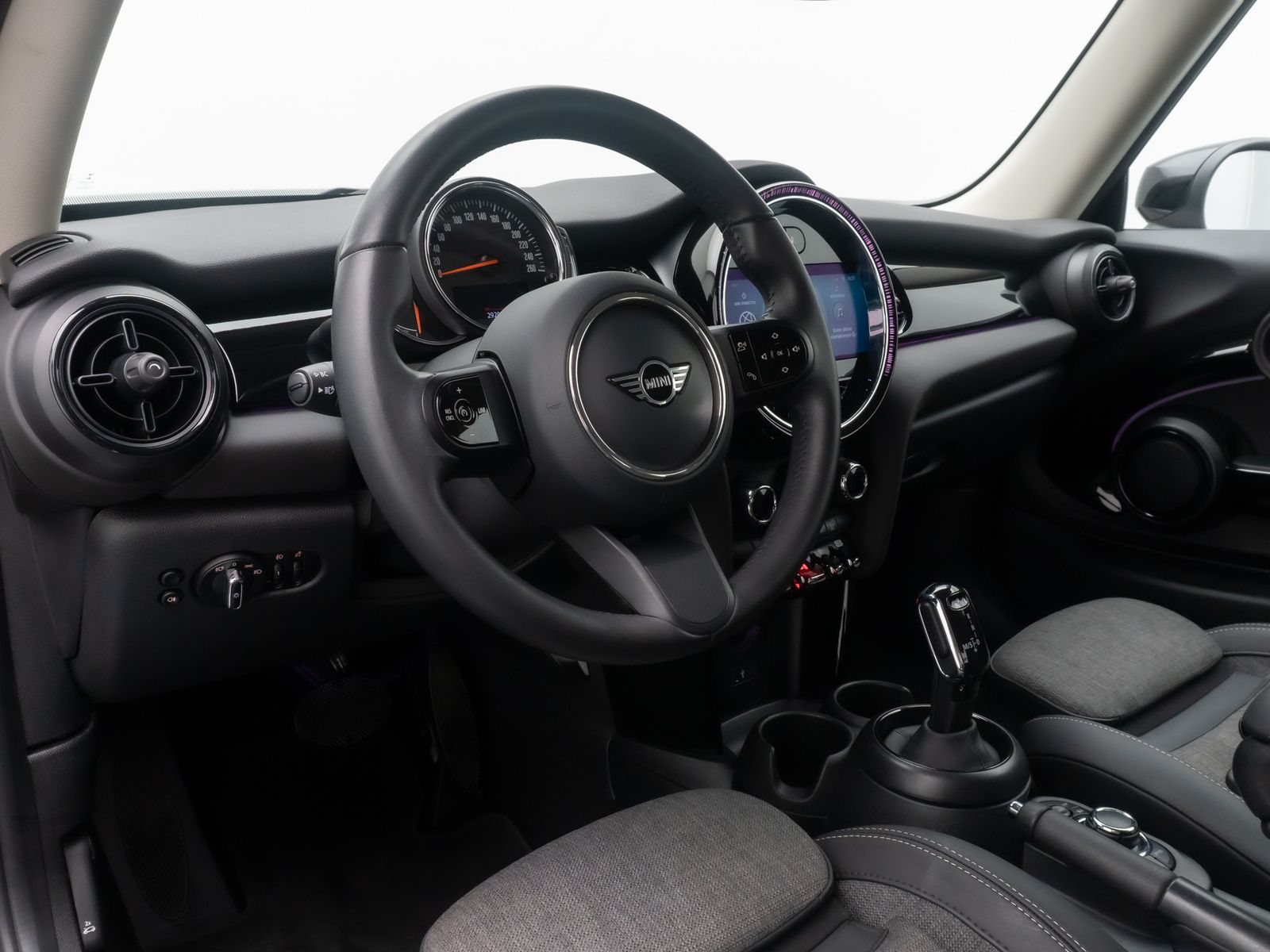 Fahrzeugabbildung MINI COOPER Trim GeschwindigReg DAB Sportsitze Leder