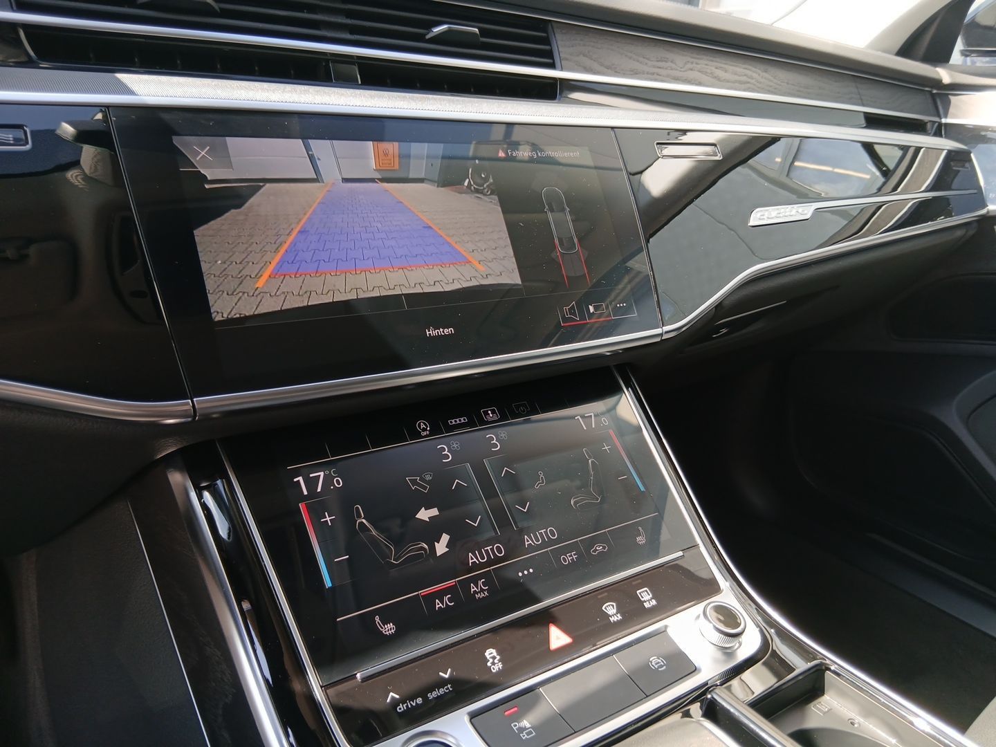 Audi A8 - Bild 18