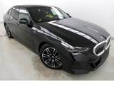 BMW 520i M Sport HeadUp Komfortsitze Sound 360°Kam - BMW 520 Gebrauchtwagen in Stuttgart