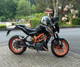 KTM Duke 390 *Reifen & Inspektion neu - KTM VON 251 BIS 500 CCM