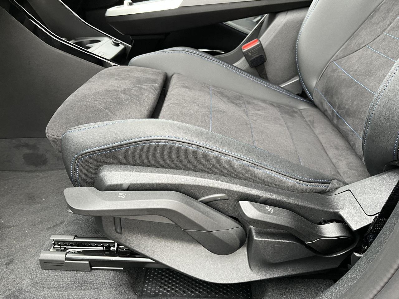 BMW 218 Active Tourer - Bild 15