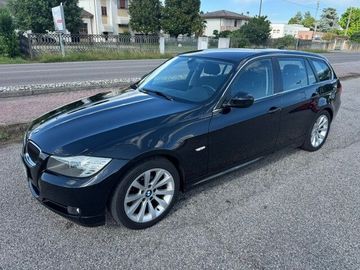 BMW 320 - 1