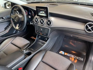 Mercedes-Benz GLA 200 7G-DCT Style *NAVI*XENON*SHZ*TEMPOMAT*