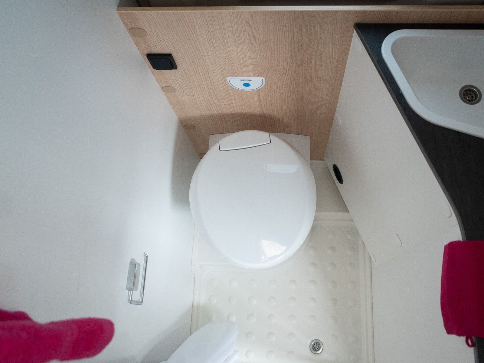 Fahrzeugabbildung Sunlight Adventure Cliff 640 Navi Kamera, Fahrradträger