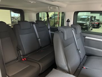 Opel Zafira Life - 11
