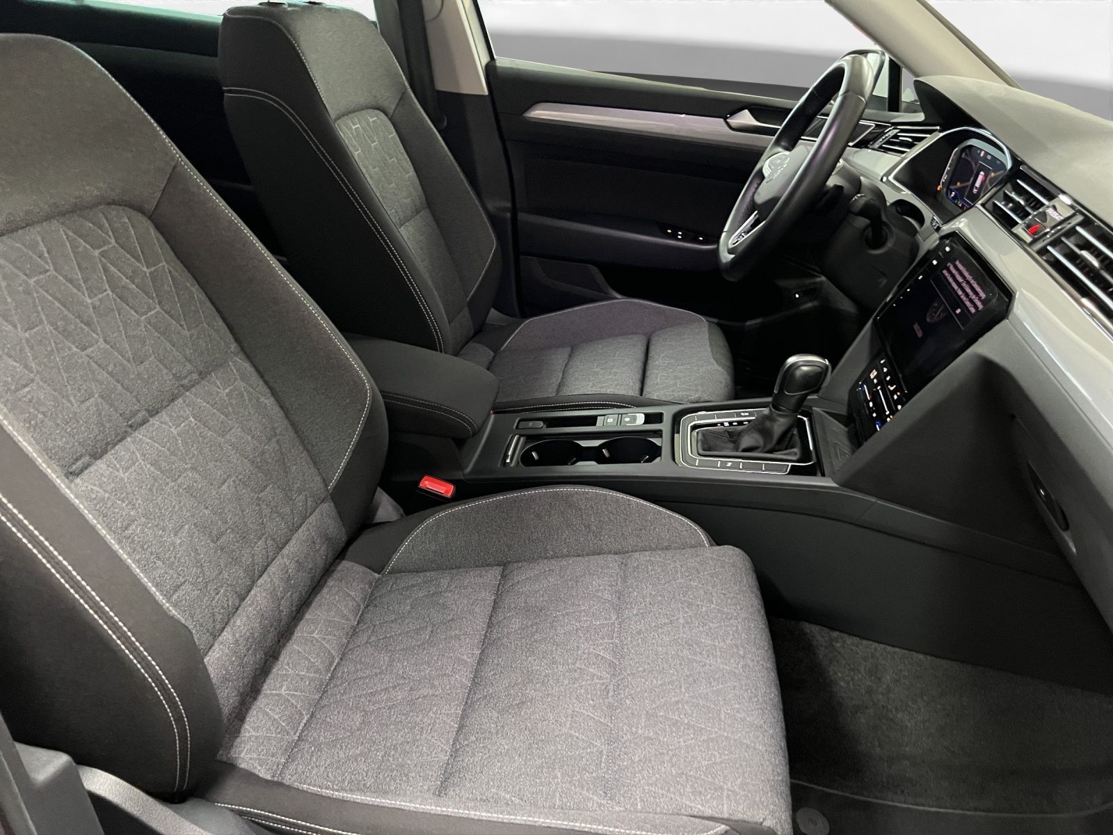 Volkswagen Passat Variant - Bild 16