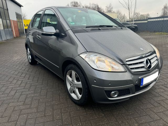 Mercedes-Benz A 200 A -Klasse CDI; Avantgarde; Automatik; NAVI