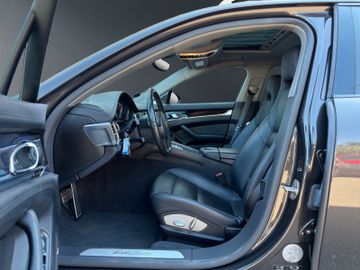 Porsche Panamera - 10