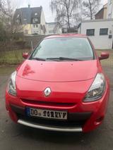 Renault Clio Luxe 1.6, Automatic, gepflegt und fahrberei - Renault Clio: Automatic