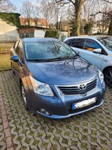 Toyota Avensis Executive 1.8  - Toyota Avensis aus 2009