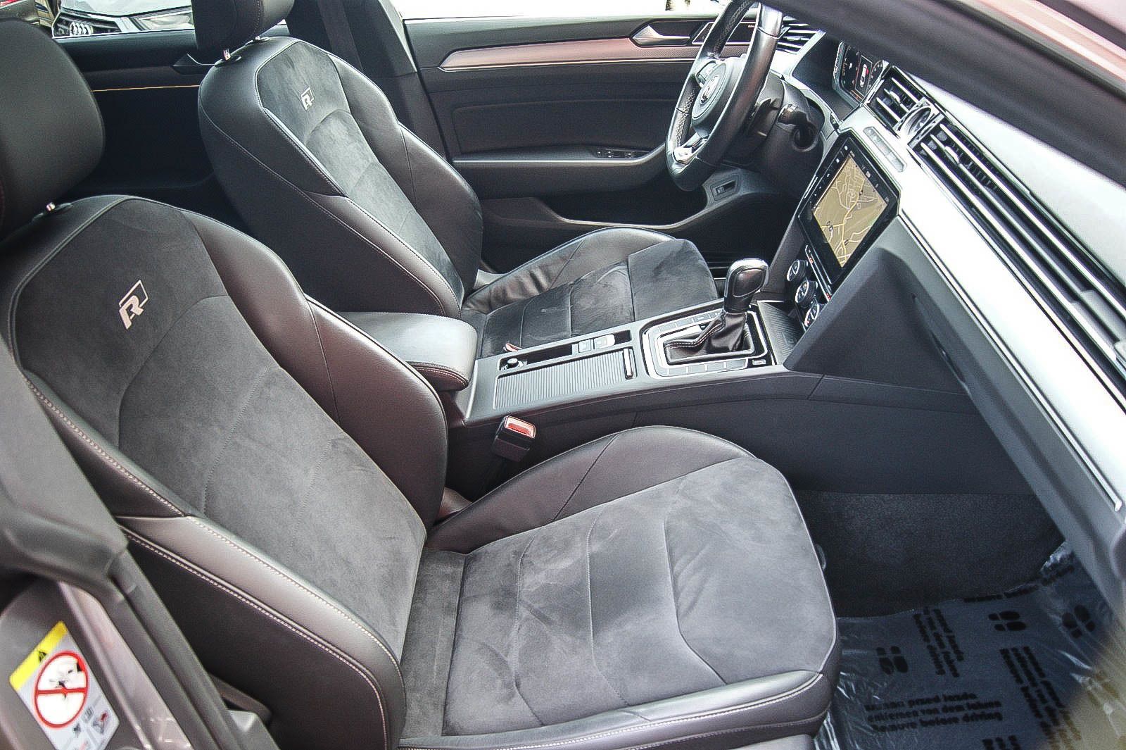 Fahrzeugabbildung Volkswagen Arteon R-Line 4Motion HEADUP PANORAMA STANDHEIZG