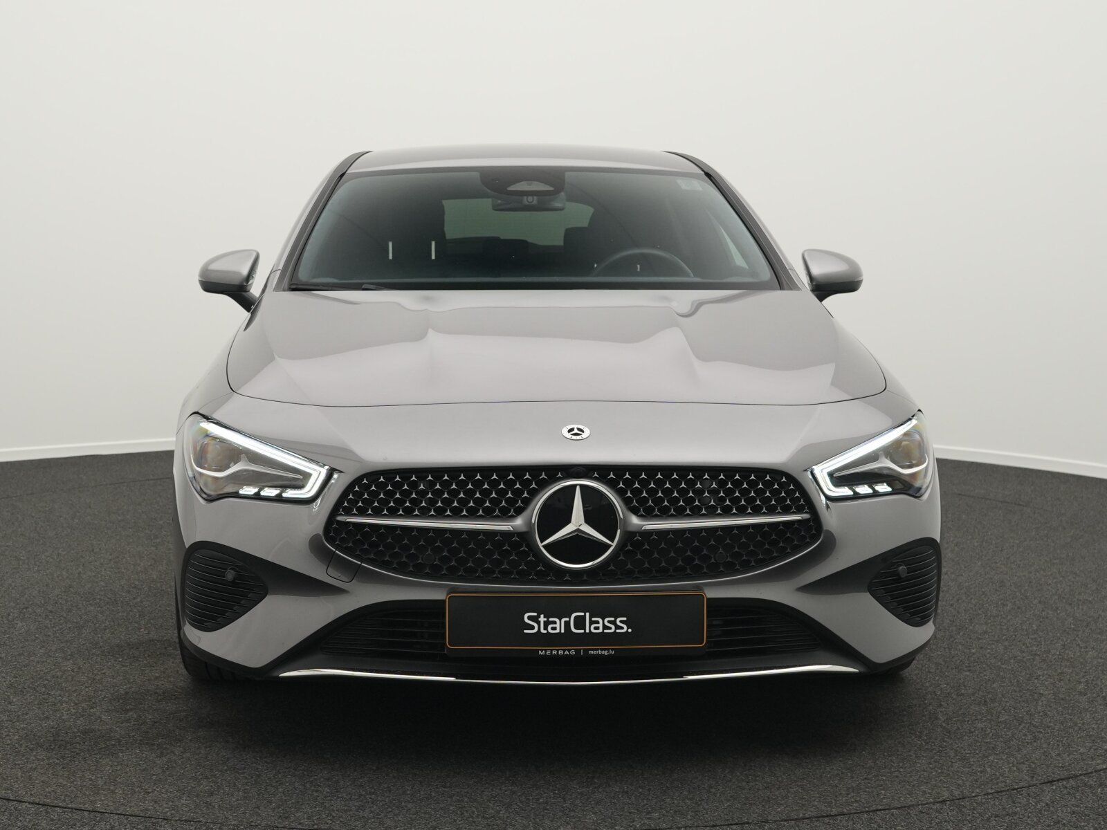 Mercedes-Benz CLA 180 d Shooting Brake Progressive-Line imagem 2