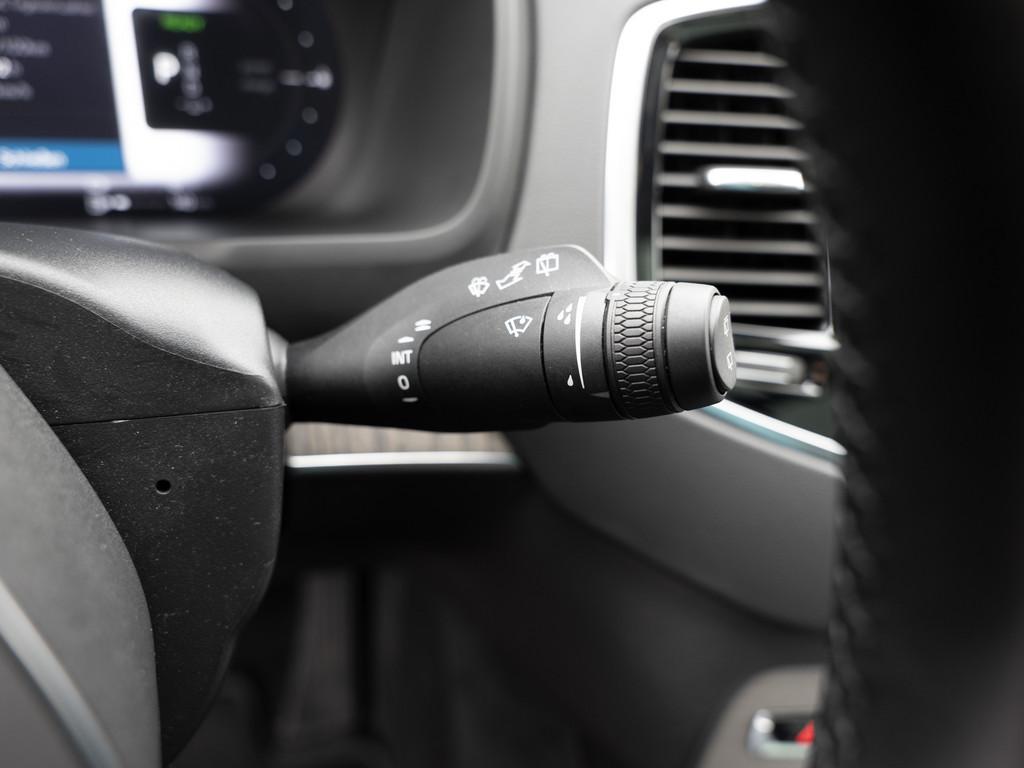 Volvo XC90 T8 Ultra Dark Recharge AWD HUD STANDHZ LED