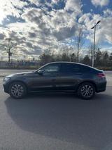 Mercedes-Benz GLC 300 d 4MATIC Coupé Autom. - - Mercedes-Benz GLC 300 in Köln