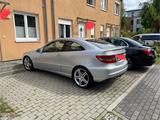 Mercedes-Benz CL 180 - Mercedes-Benz CL 180: Coupé