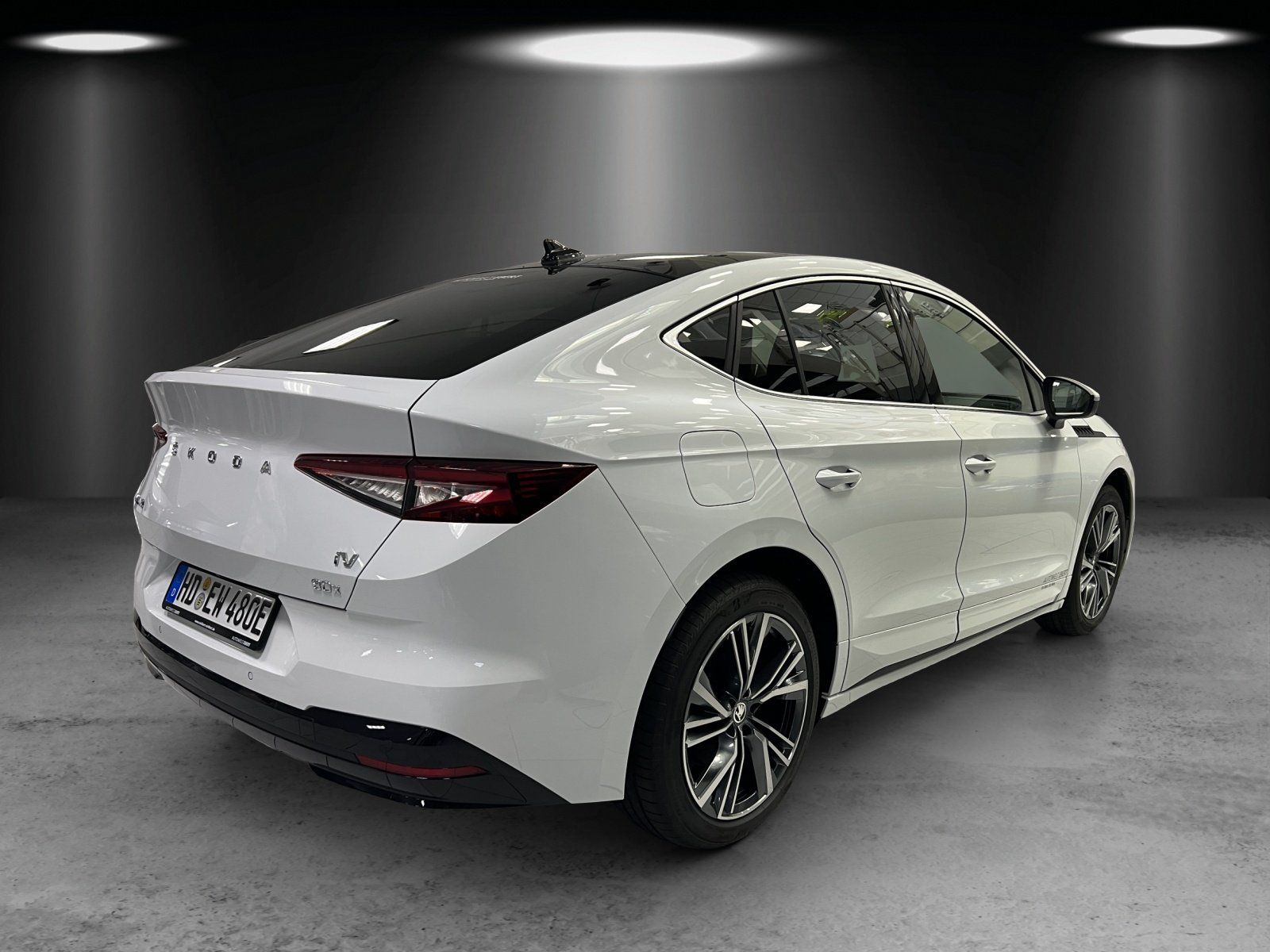 Fahrzeugabbildung SKODA Enyaq Coupe iV 80x