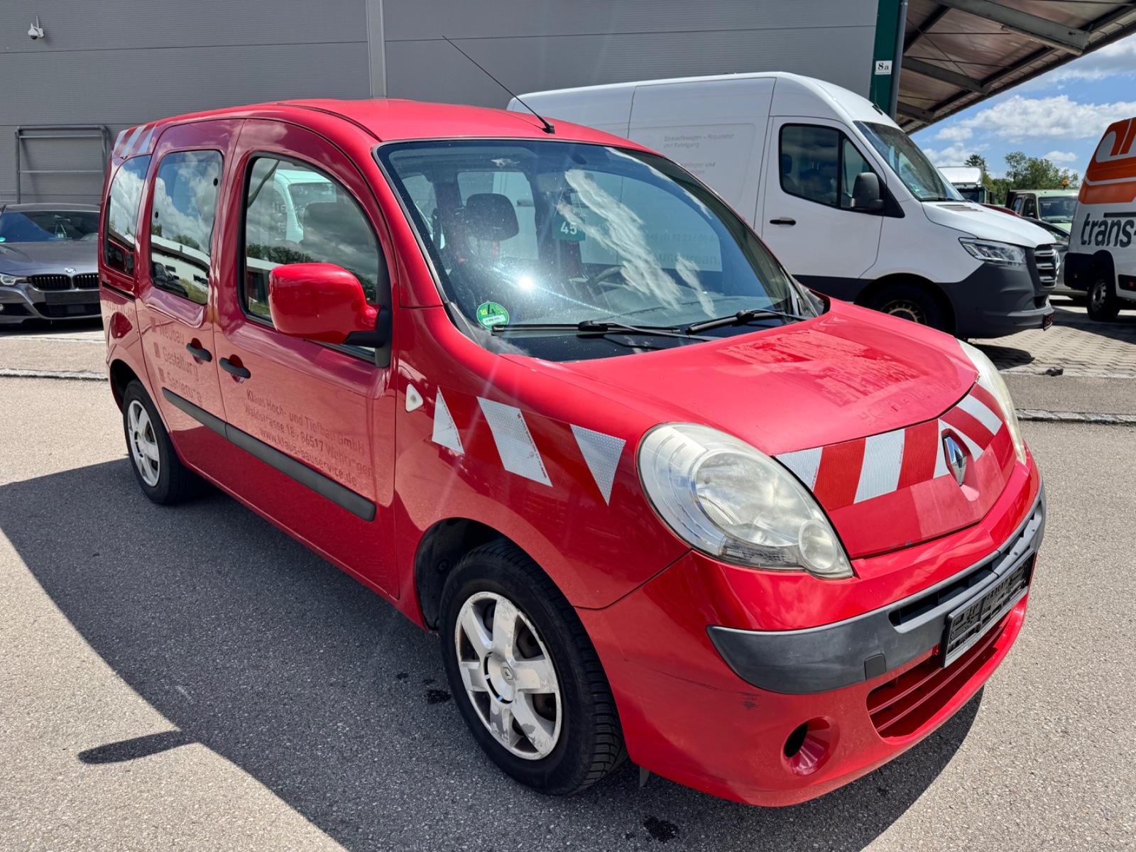 Renault Kangoo 2012 — interior
