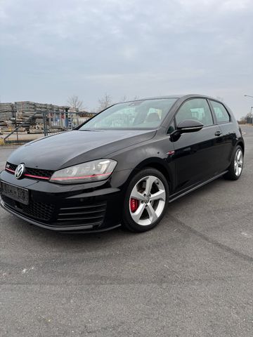 Volkswagen Golf VII Lim. GTI Performance BMT